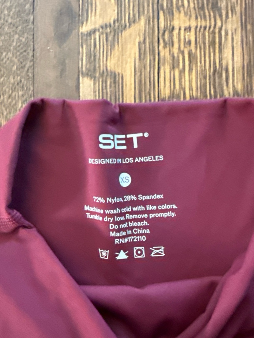 SET Active Cami and Shorts in Coaster- size xs - Picture 4 of 5